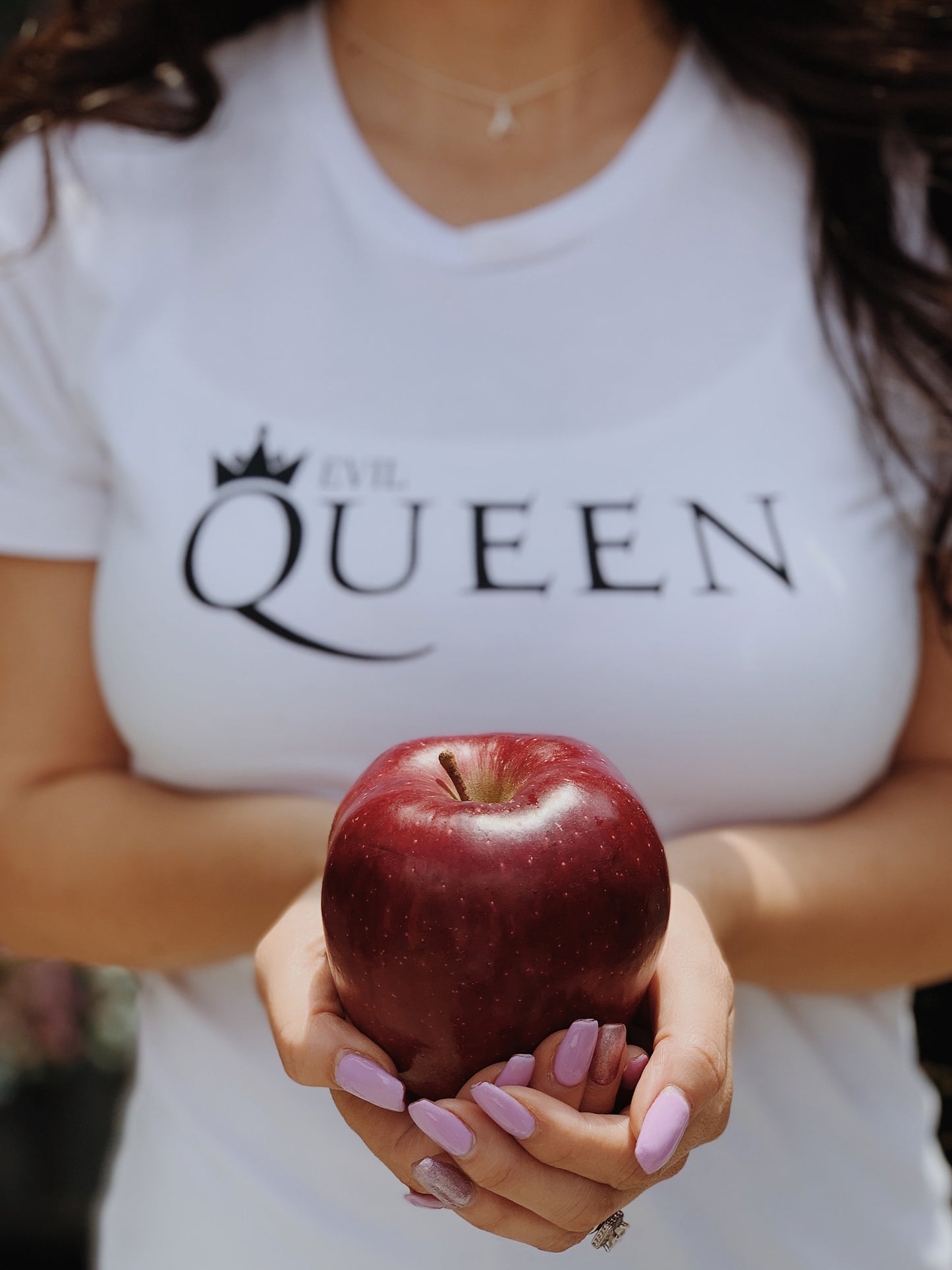 EVIL QUEEN - Queen inspired Snow White Womens T-Shirt